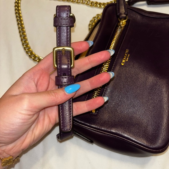 Coach Purple and Gold Crossbody Bag with Luxurious Leather - Picture 8 of 9
